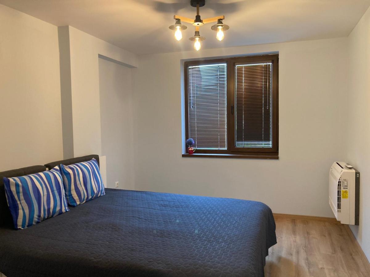 Victor'S Suite , With Private Parking Varna Exterior photo